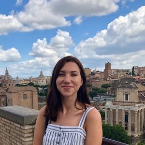 Meet your Posher, Molly